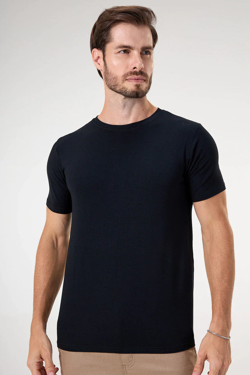 (Pague 2, Leve 3) Kit Camisetas Zavox Slim em Elastano e Viscose Macia + 3 Bermudas e Relógio GRÁTIS